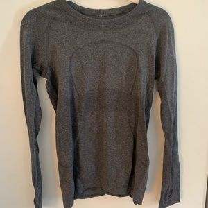 Grey Lululemon long sleeve Swiftly
